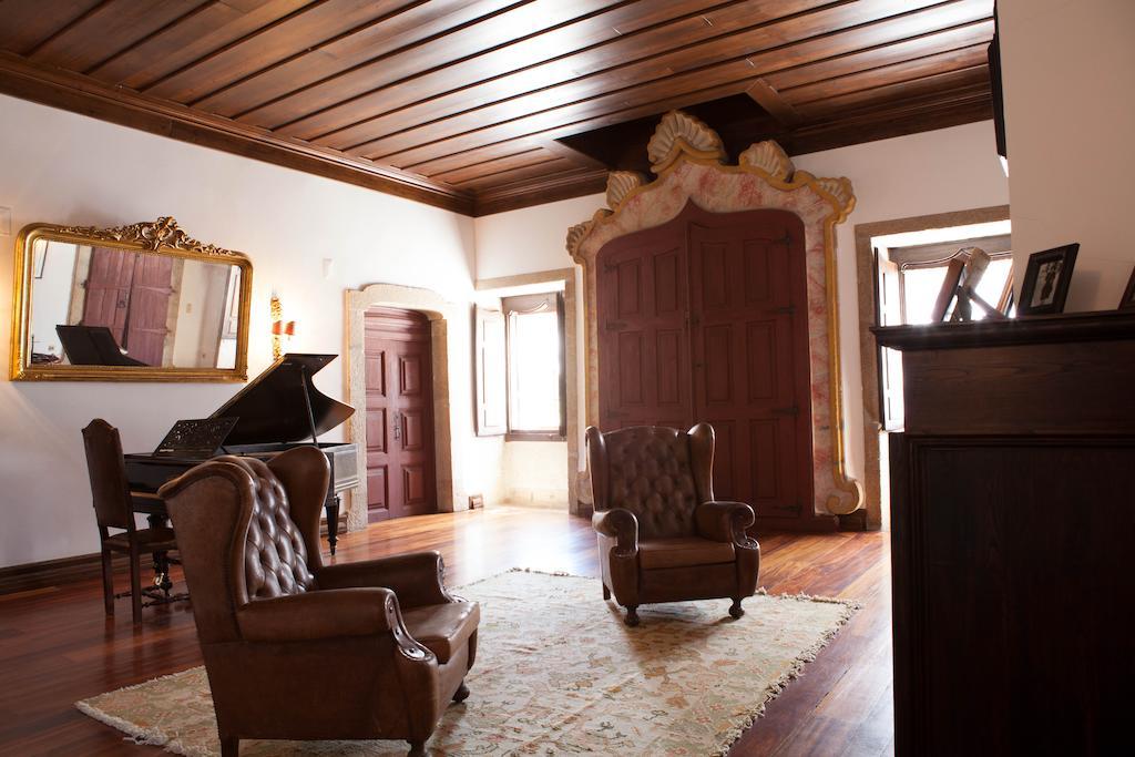 Casa de Darei Hostal Mangualde Habitación foto