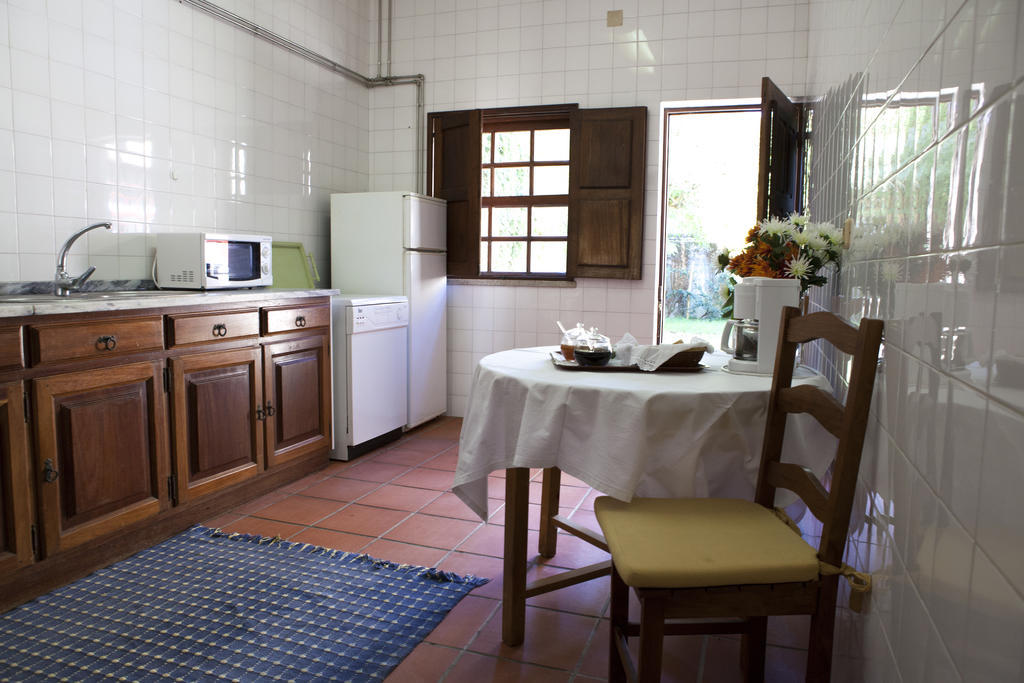 Casa de Darei Hostal Mangualde Habitación foto